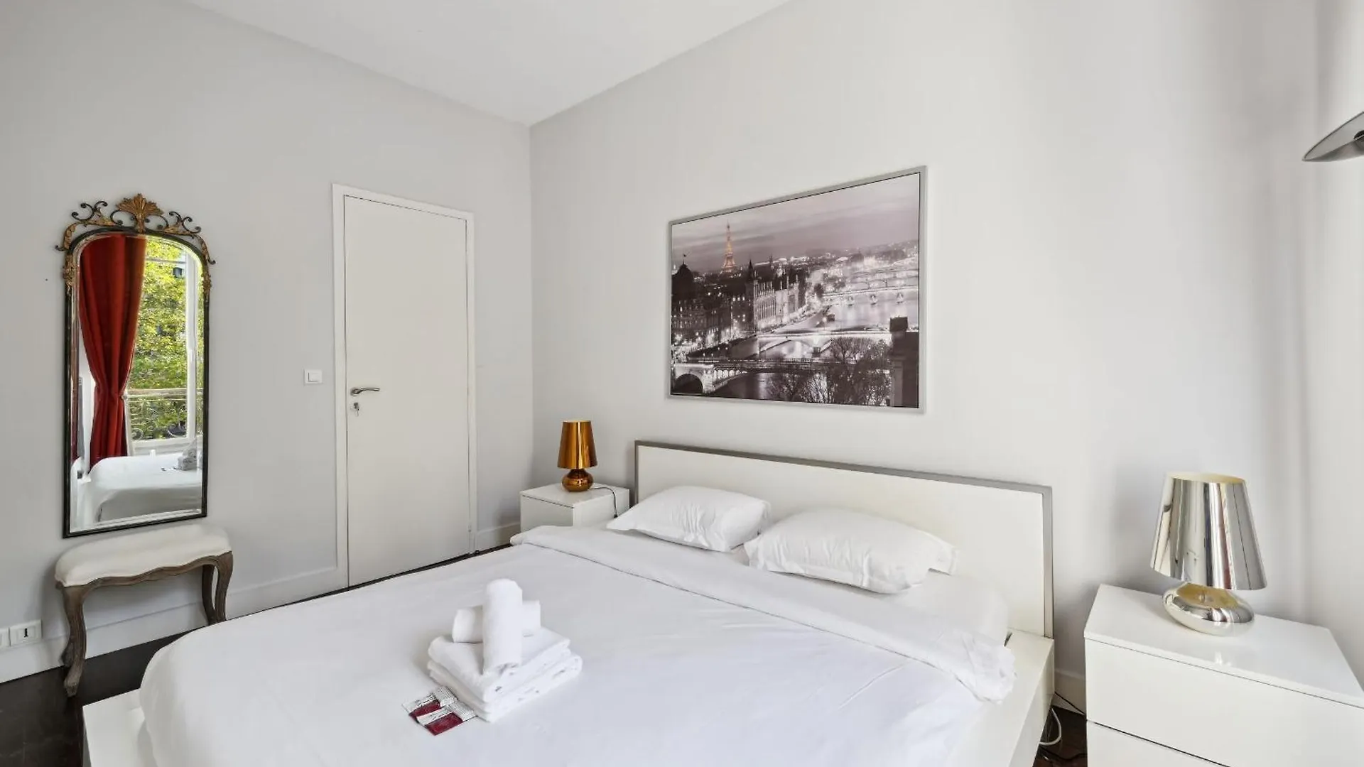Apartment Bnbnova - Champs-Elysees & Arc De Triomphe Paris Frankreich
