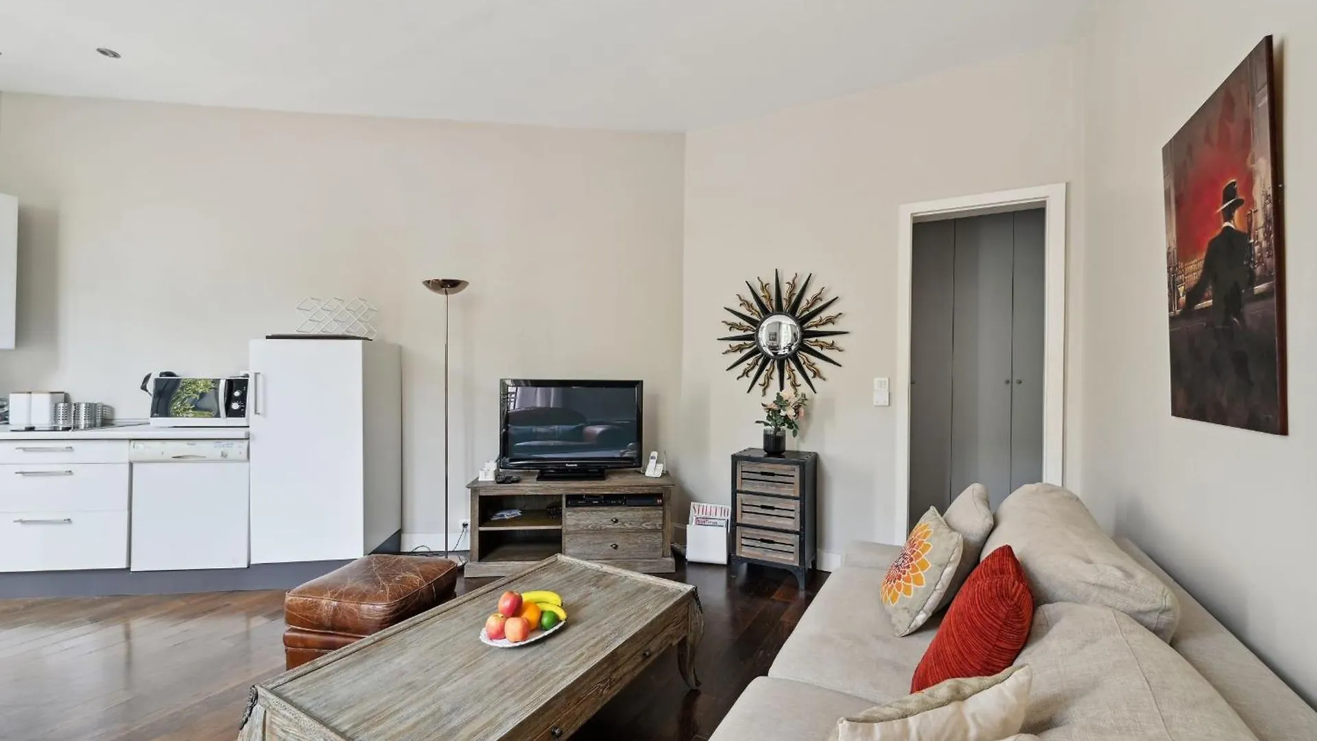 Apartment Bnbnova - Champs-Elysees & Arc De Triomphe Paris